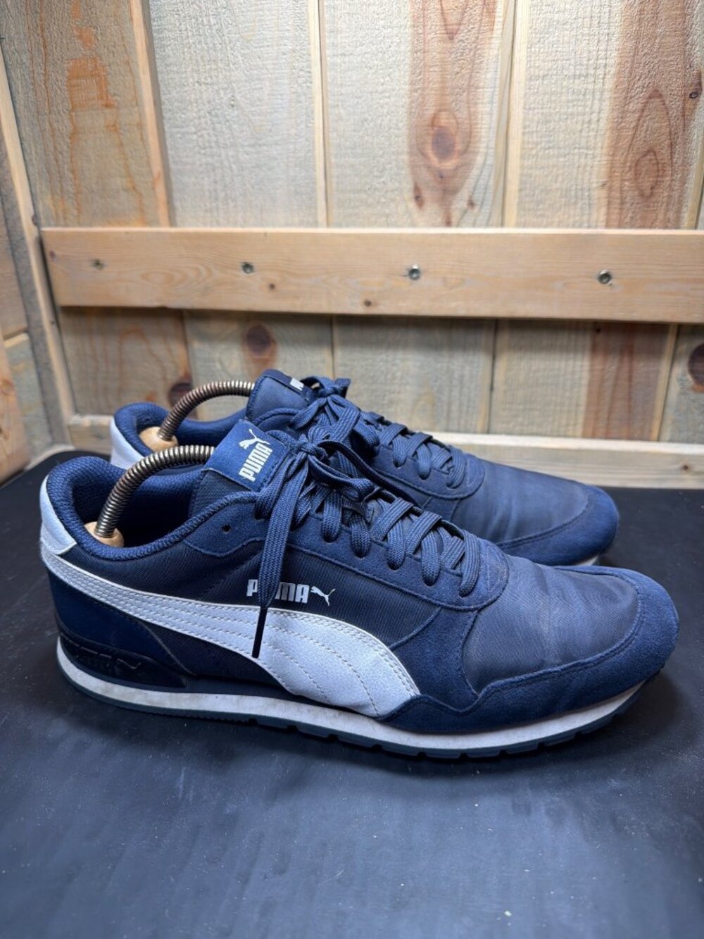 PUMA Mens 10.5 Runner V2 Mesh Navy Blue White Casual Sneakers Shoes 365278